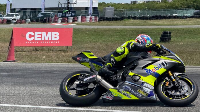 Wayner Veras se impone en motos