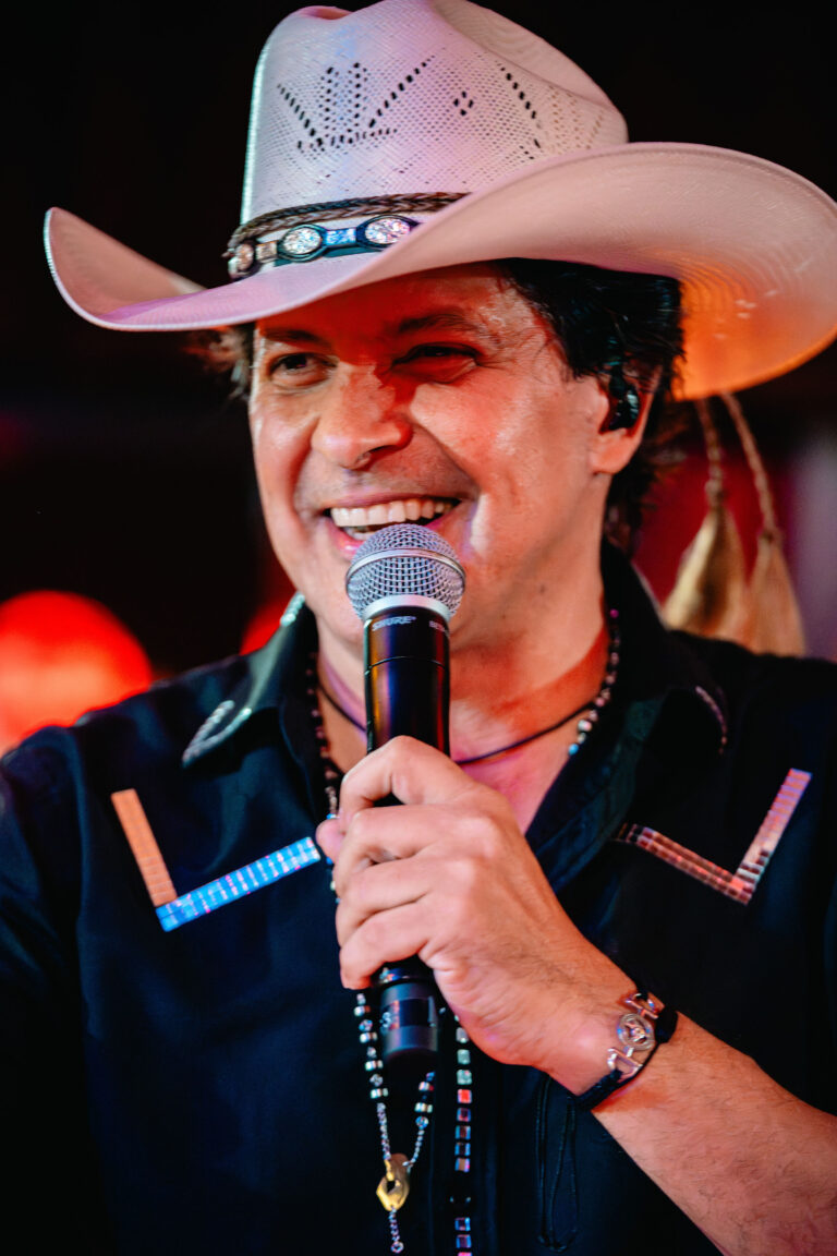 José Gregorio Oquendo regresa a la industria y enaltece la música llanera en su Free Cover Venezuela