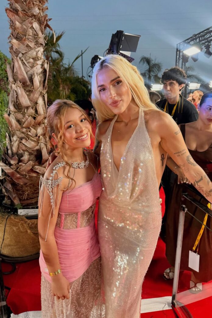 Anny brilla en los Premios Juventud 2026 y fortalece su proyección internacional