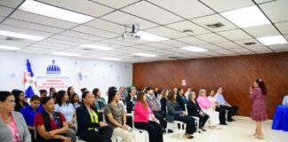 Interior y Policía promueve la prevención y detección temprana del cáncer de mama entre sus colaboradores