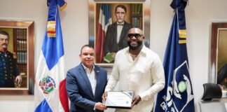 David Ortiz invita a la ciudadanía a participar en la gran Caminata por la Salud Mental David Ortiz invita a la ciudadanía a participar en la gran Caminata por la Salud Mental